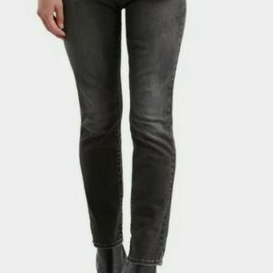 LEVIS CLASSIC MID-RISE SKINNY JEANS